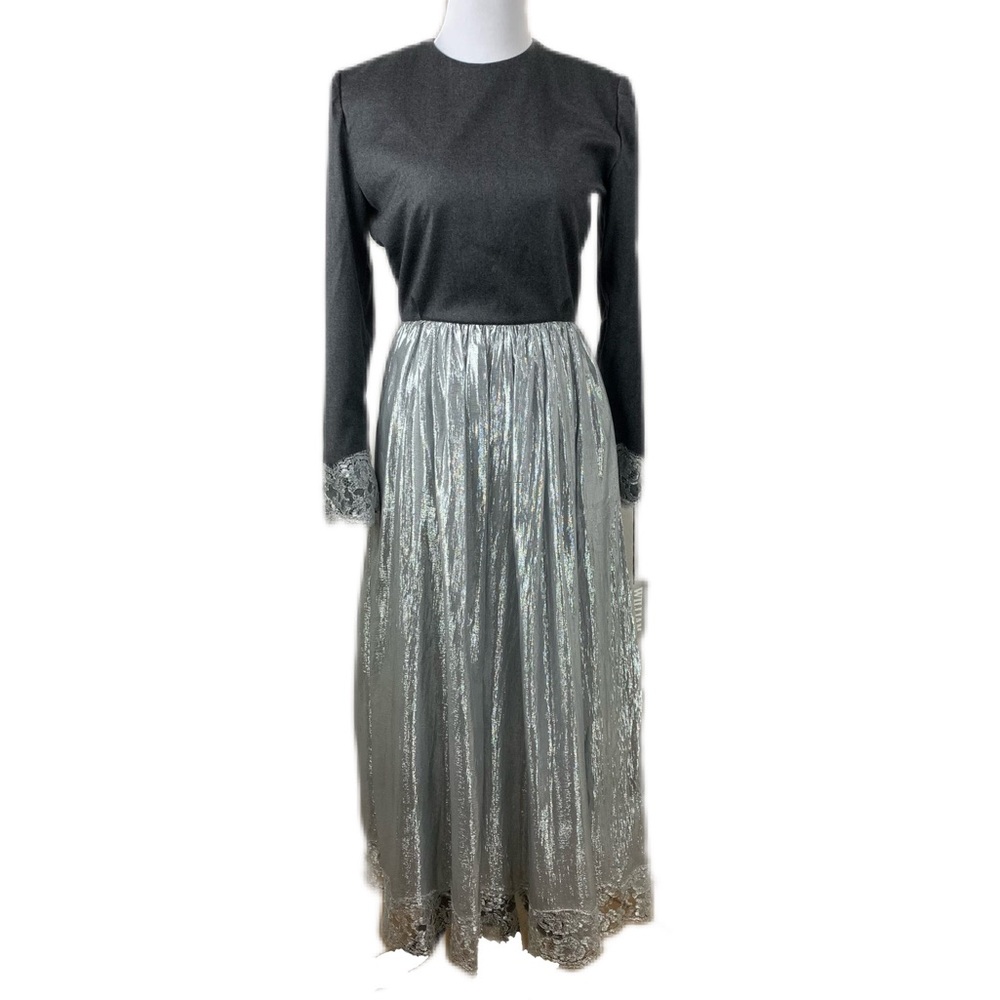 Vintage William Pearson SZ 8 Gray Wool Metallic Silver Lame’ Gown Dead Stock
